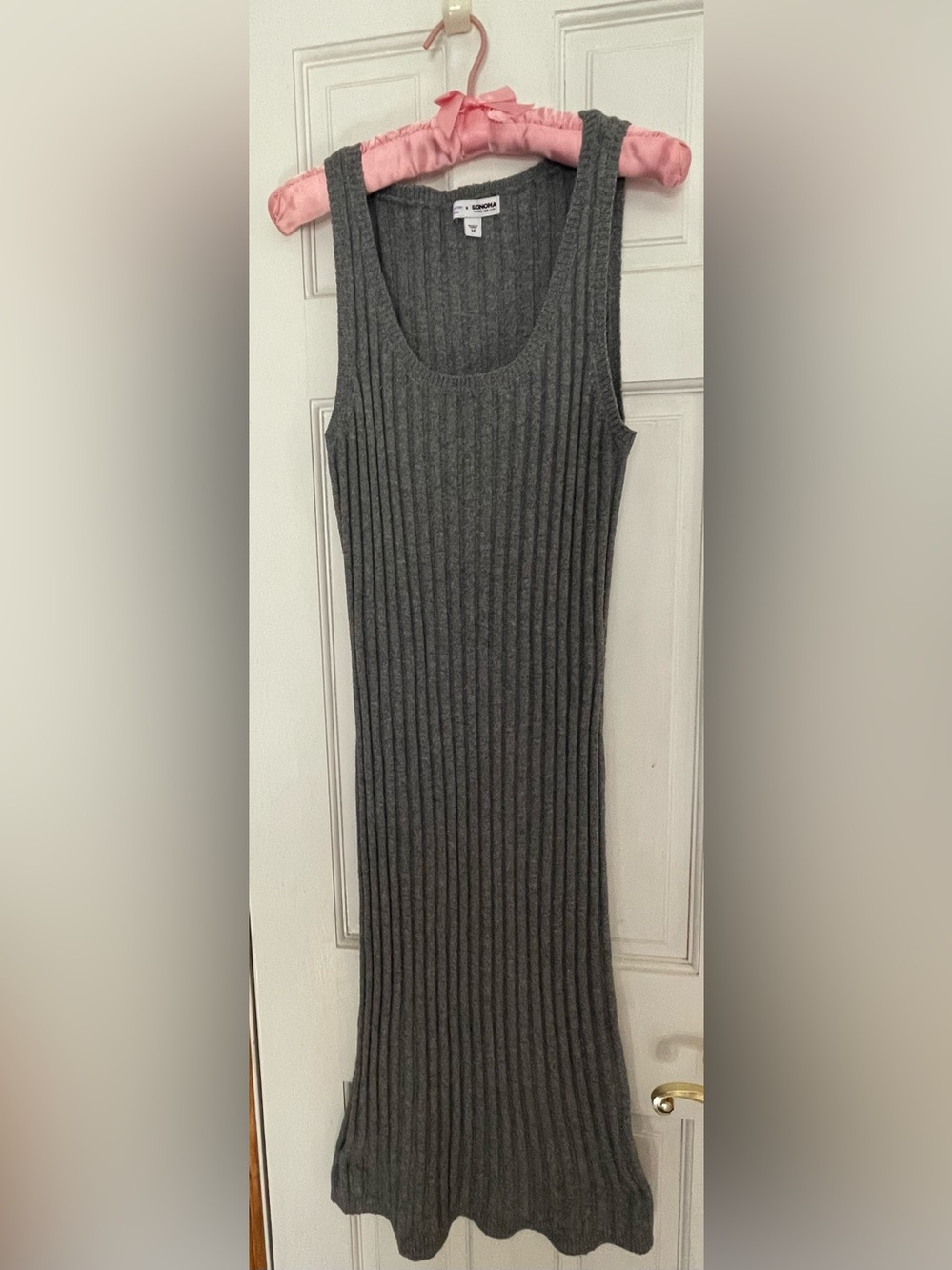 Lauren Lane Ribbed Knit Midi Dress - M